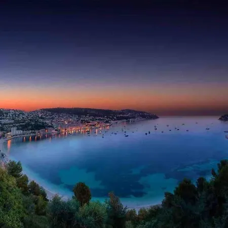 Escapade Bandolaise, 100 Mètres De La Bandol