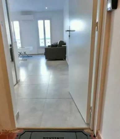 Escapade Bandolaise, 100 Mètres De La Appartement *